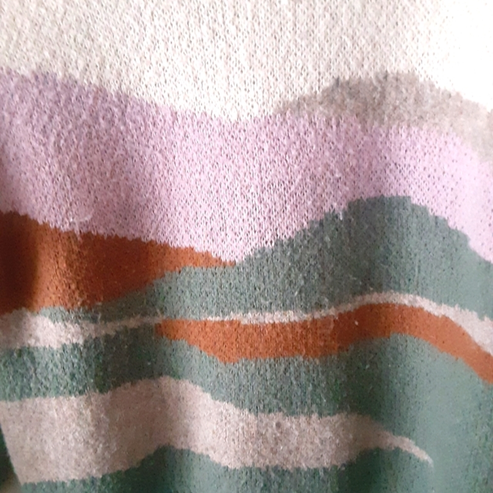 Sweater - Picture 3 of 7